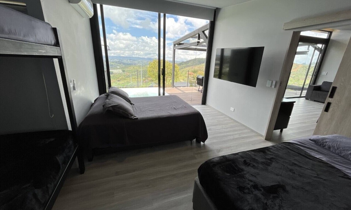 Marinilla Hotel | Valu Eco Villa