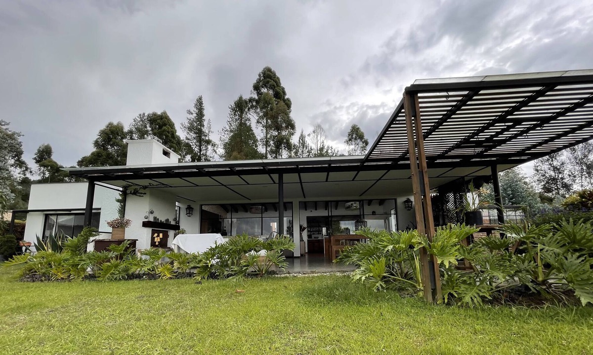 Retiro Villa | Villa Bosques de Lorena Un Lujo En Un Lugar Único