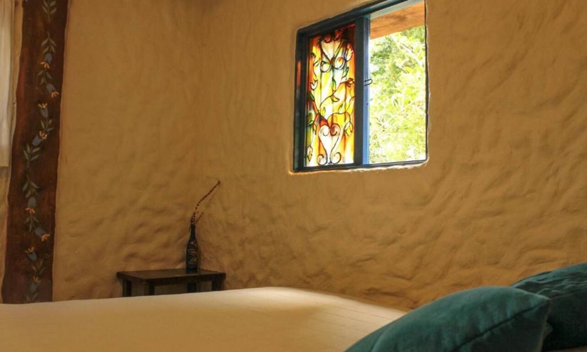 Guatape Cabin | Violet - with terrace, hammock