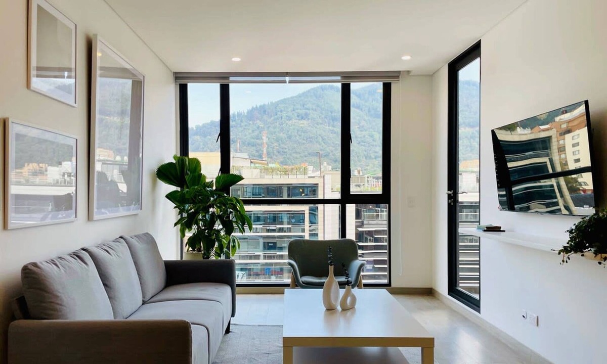 Chico Norte Apartment | w Amazing 1BR With Balcony in Chico