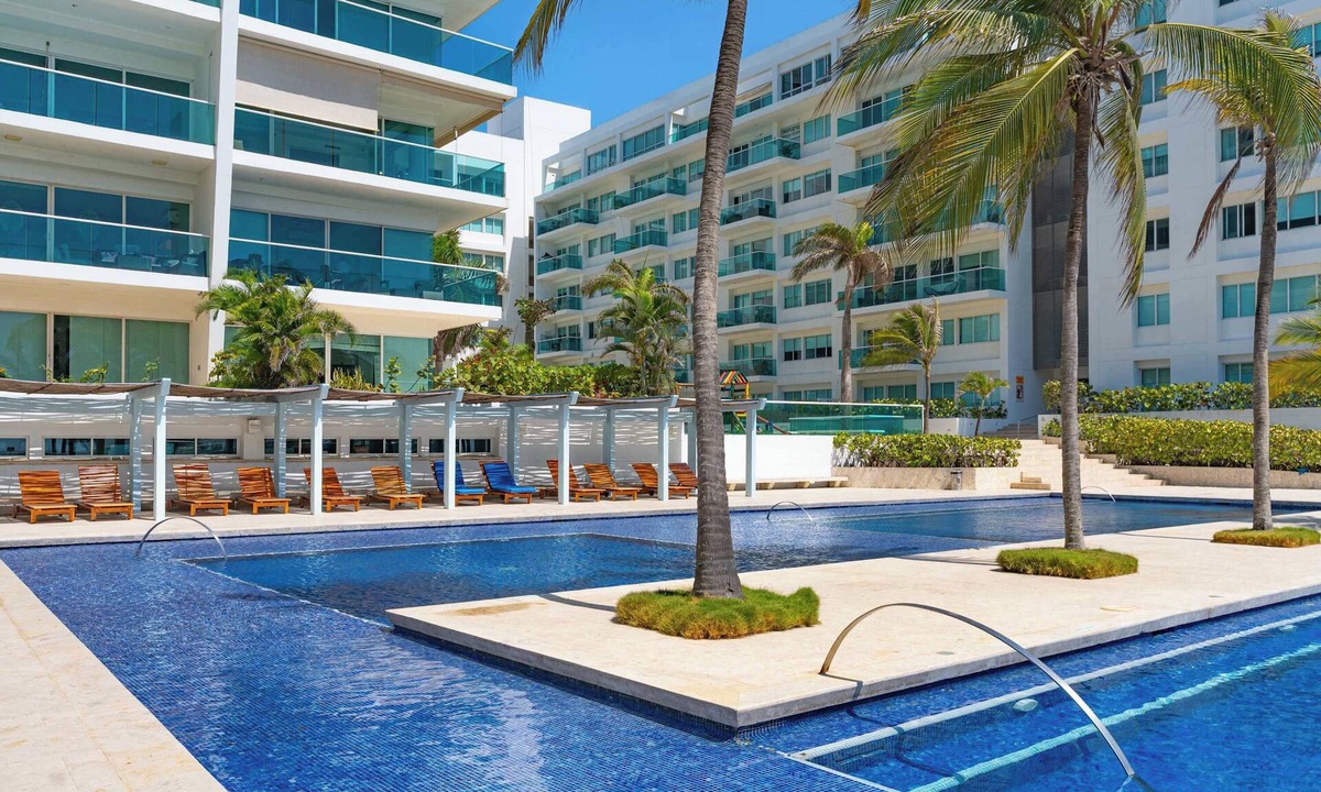 La Boquilla Apartment | w* | Deluxe 2BR w/Terrace & A/C in Morros