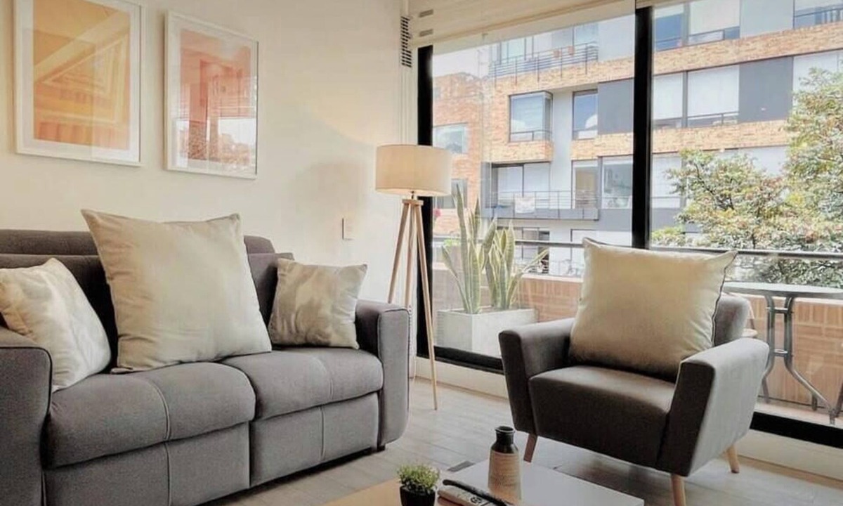 Antiguo Country Apartment | w* | Refined 1BR in Parque Virrey