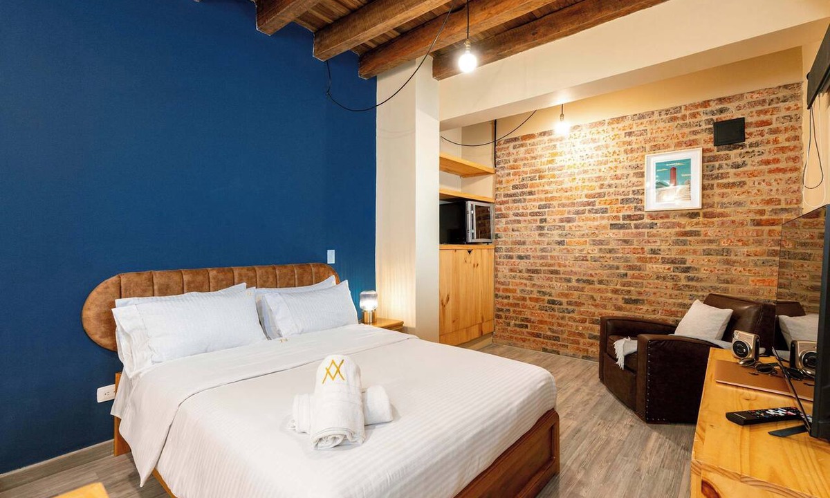 La Candelaria Apartment | w* | Sleek 2BR in The Heart of La Candelaria