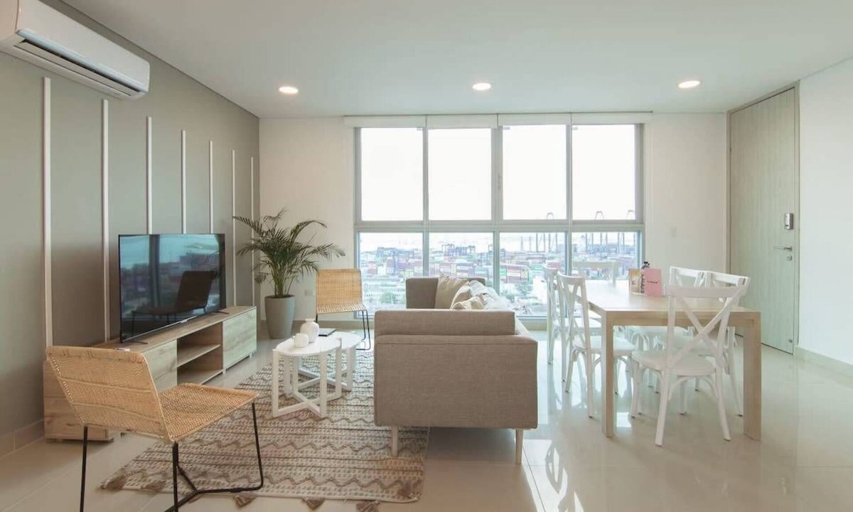 Manga Apartment | w* | Upscale 3BR w/ AC in Cartagena