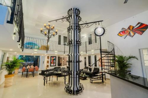 Cartagena Walled City House | Walled City 9BR Luxury Villa - Jacuzzi & Pool Table