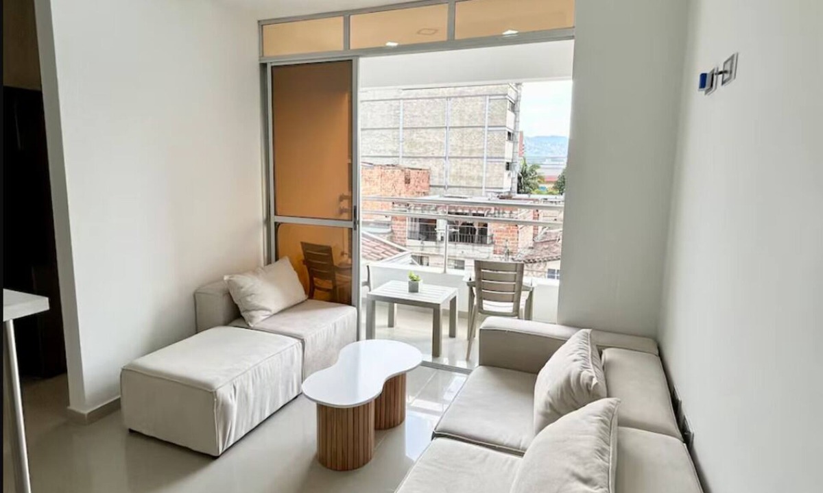 Guayabal Apartment | White House - Modern apartment close to Poblado