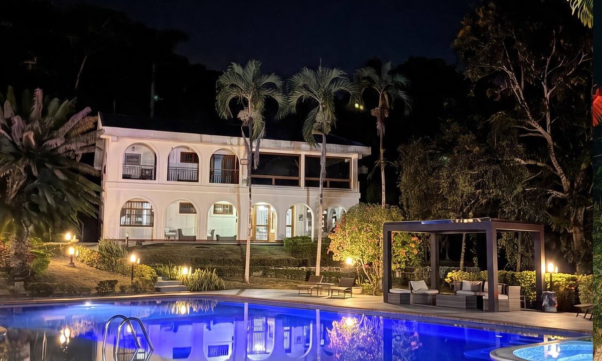 Villeta House | Your Private Paradise Awaits You!