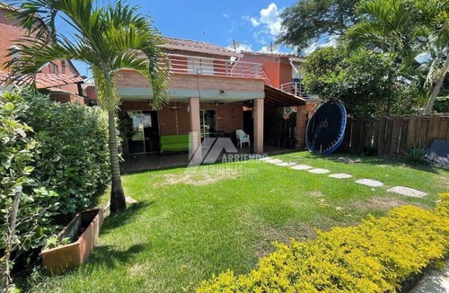 Santa Fe de Antioquia Ski Chalet | 10 people Chalet in Santa Fe de Antioquia for Relaxation and Rest family time