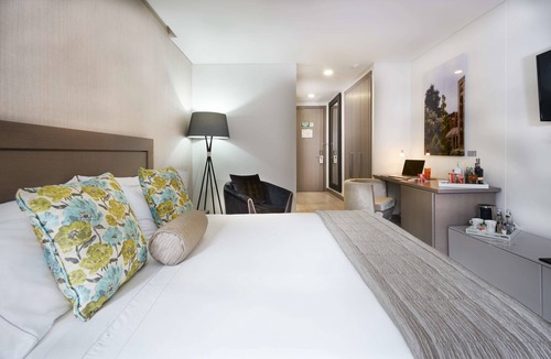 La Gran Via Hotel | 100 Luxury Suites by Preferred