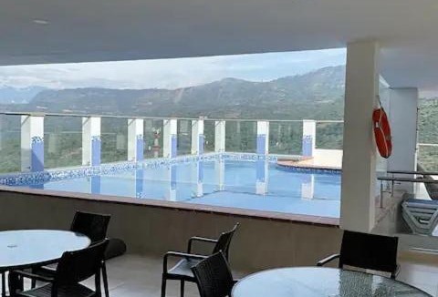 Pinchote Apartment | 1004 Apt San Gil plaza