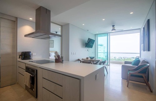 Porto Nao Apartment | 2br 8 Guests Amazing Views Calablanca