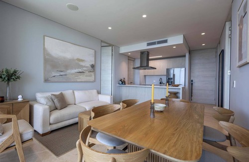 Porto Nao Apartment | 2BR waterfront retreat with pool and beach