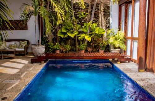 Centro House | 5 BR Villa inside of the walled city
