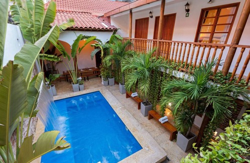 Cartagena Walled City Villa | 5-Star Getsemani Villa | Private Pool | Sleeps 18