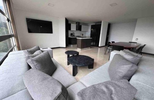 El Castillo Apartment | 802, Amazing apartment in heart of El Poblado + View!