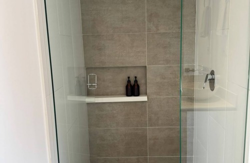 Barrios Unidos Apartment | 81 Charming 1-bedroom apartment in lovely Bogotá with WiFi, fitness room