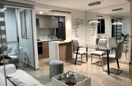 Cali Apartment | ¡A 5 Minutos DE UNI Autonoma, CC. Jardin Plaza! Apto Ideal Para Ocio o Trabajo