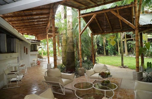 Santagueda House | A fully furnished house with lush vegetation and a hot tub for 12 people with warm water