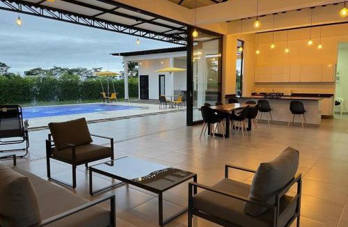 Acacias House | Acacias, Meta, Casa Arauco