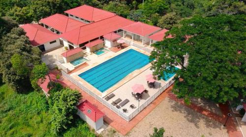 Ricaurte Hotel | Acaymas Club