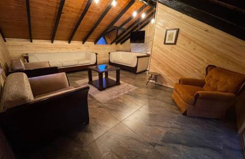 Aquitania House | Acogedora Cabaña Chalet en Medio de la Naturaleza