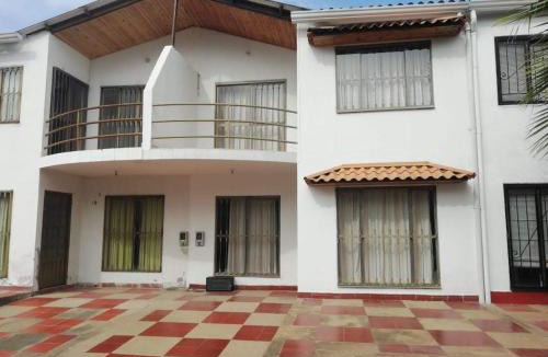 Flandes House | Acogedora Casa Flandes