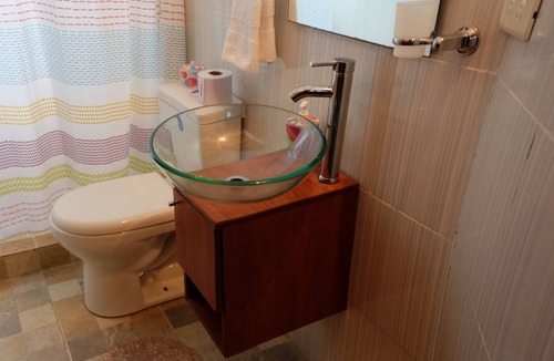 Villa de Leyva Apartment | Acogedora Habitación Doble con Baño