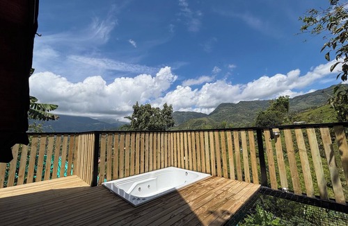 Cocorna Cabin | Alegria Stay Glamping in Cocorná