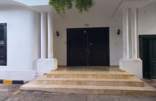El Prado House | Alejandra House Single Plus