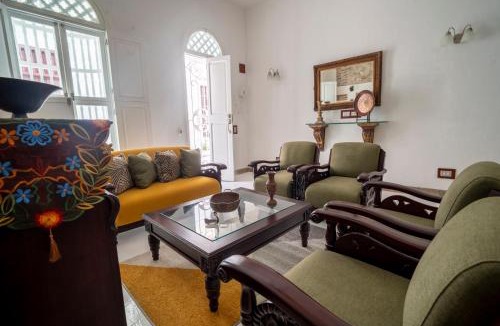Centro House | Alma Blanca - Colonial Loft in the Walled City