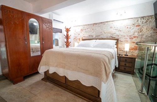 Centro House | Alma Blanca - Colonial Loft in the Walled City
