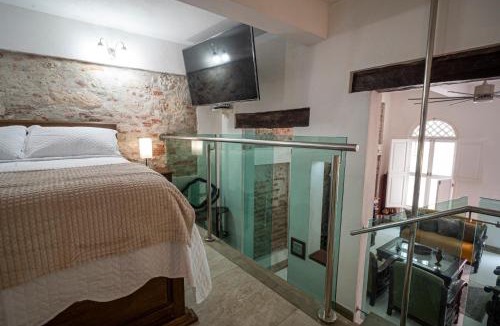 Centro House | Alma Blanca - Colonial Loft in the Walled City