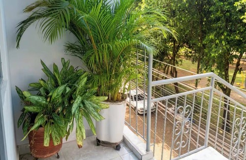 Cali House | Alma Cali, Napoles Neighborhood, Colombia
