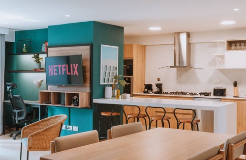 Laureles - Estadio Apartment | Amazing!TOP FLOOR!1,162ft Apt. 24/7 Front Desk-503