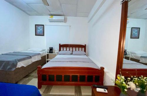 Crespo House | Amplia Habitación Privada cerca del aeropuerto
