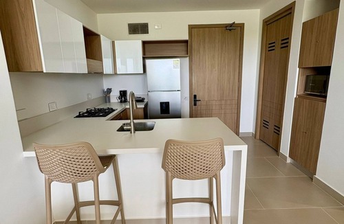 Zona Norte Apartment | Amplio y Confortante Baia Kristal