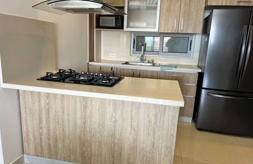 Alto Prado Apartment | An elegant, comfortable apartment in an excellent location. Cafes and Restaurants.