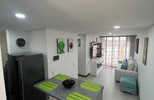 Bogota Apartment | Apartaestudio amoblado, Edificio Avanzzare T1-501