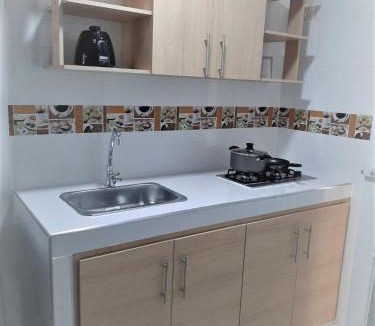 Popayan Apartment | Apartaestudios White And Grey