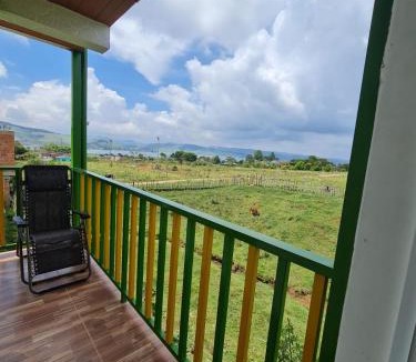 Darien Apartment | Apartahotel Bella Vista 2nd Floor Lake Calima