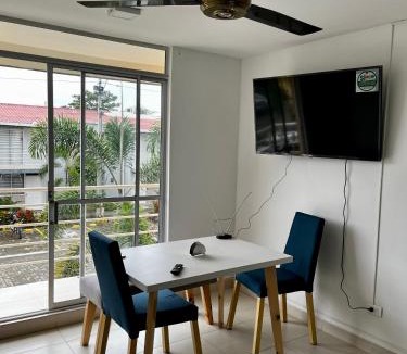 Apartado Apartment | Apartamento Amoblado 3 Habitaciones