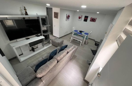 Bogota Apartment | Apartamento amoblado, Edificio Avanzzare T1-502