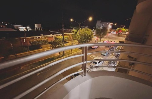 Yopal Apartment | Apartamento cómodo y moderno Kellmedic
