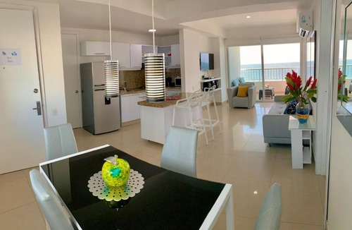 Bocagrande Apartment | Apartamento Con Balcon P6 Frente Al Mar Con Aire Acondicionado y Wifi