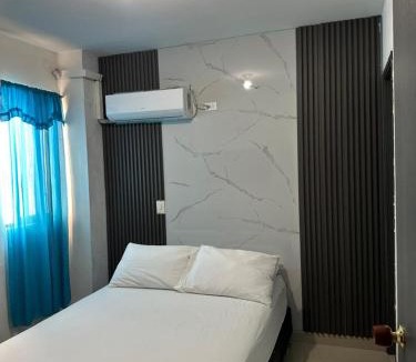 Santa Fe de Antioquia Apartment | Apartamento Familiar Central con Piscina Cerca
