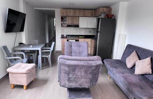 Cocorna Apartment | Apartamento Cocorna Aventura