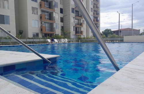 Ricaurte Apartment | Apartamento con vista a la piscina