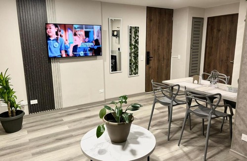 Chico Norte Apartment | Apartamento Parque la 93, 702