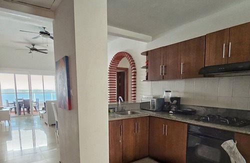 Bocachica Apartment | Apartment on the 13th floor, with beautiful sea views by Parceros Group