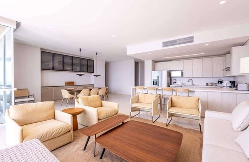 Baru Apartment | Apex Executive Apartments - Calablanca